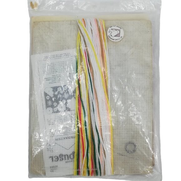 Canvas Carousel Plastic Kit Angel Mobile Christmas Snowflake Dove New Vtg 80s - Picture 7 of 10